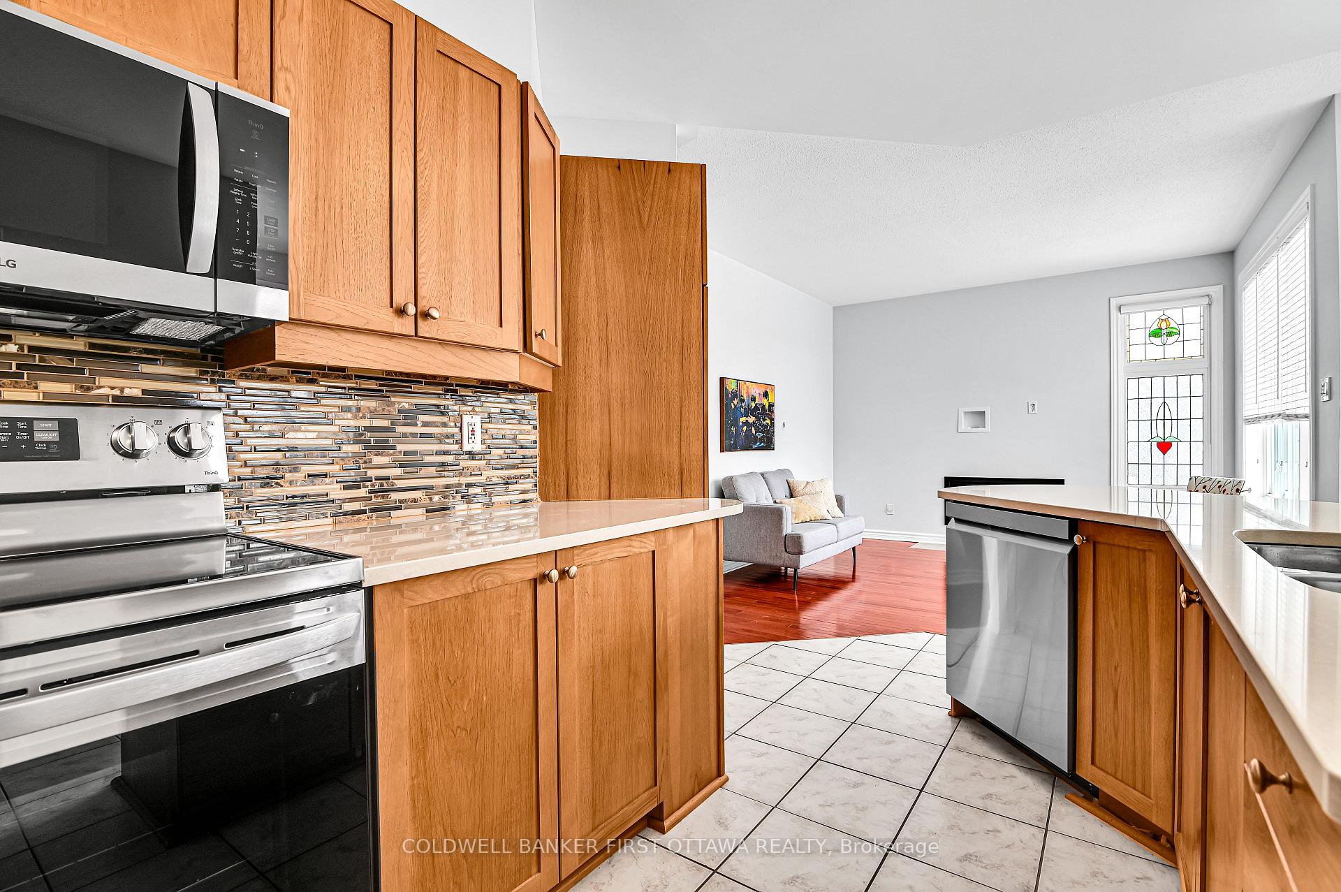 Photo 16 of 3143 Findlay Creek Drive, Ottawa, Blossom Park/Kemp Park/Findlay Creek — HOMEH