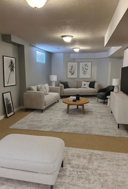 Photo 3 of Unit 37, 99 Panabaker Drive, Hamilton, Ancaster — HOMEH