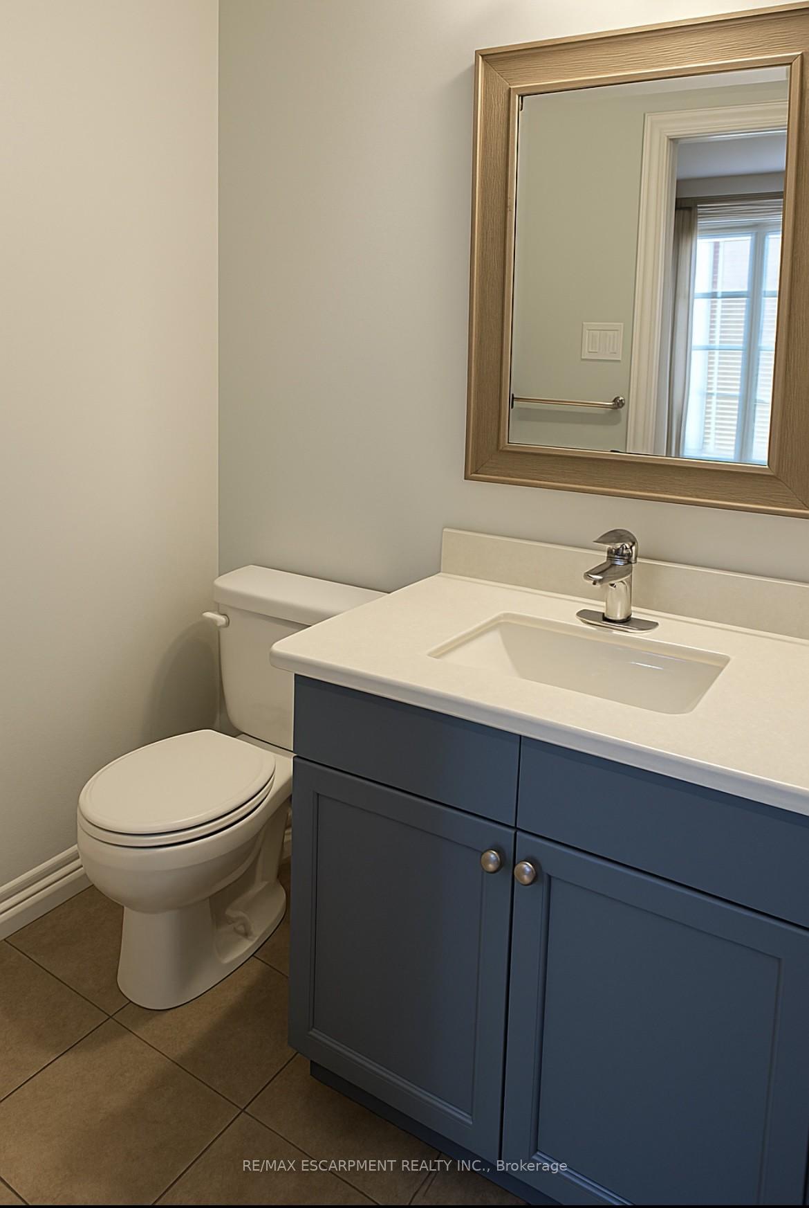 Photo 5 of Unit 37, 99 Panabaker Drive, Hamilton, Ancaster — HOMEH
