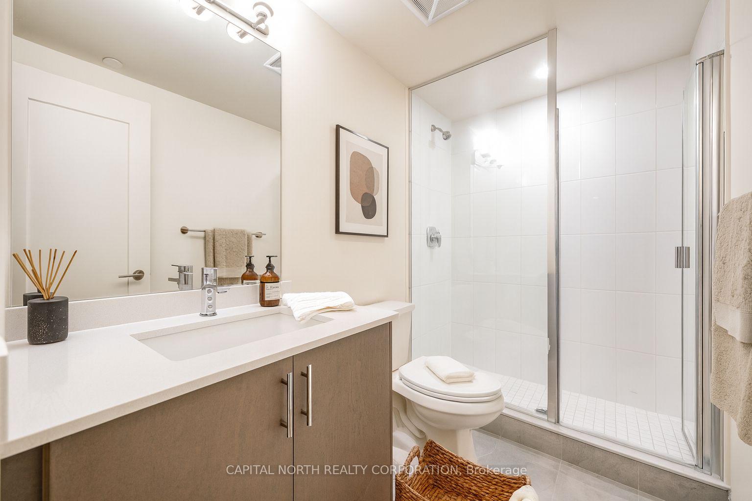 Photo 8 of Unit 805, 27 Korda Gate, Vaughan, Vellore Village — HOMEH