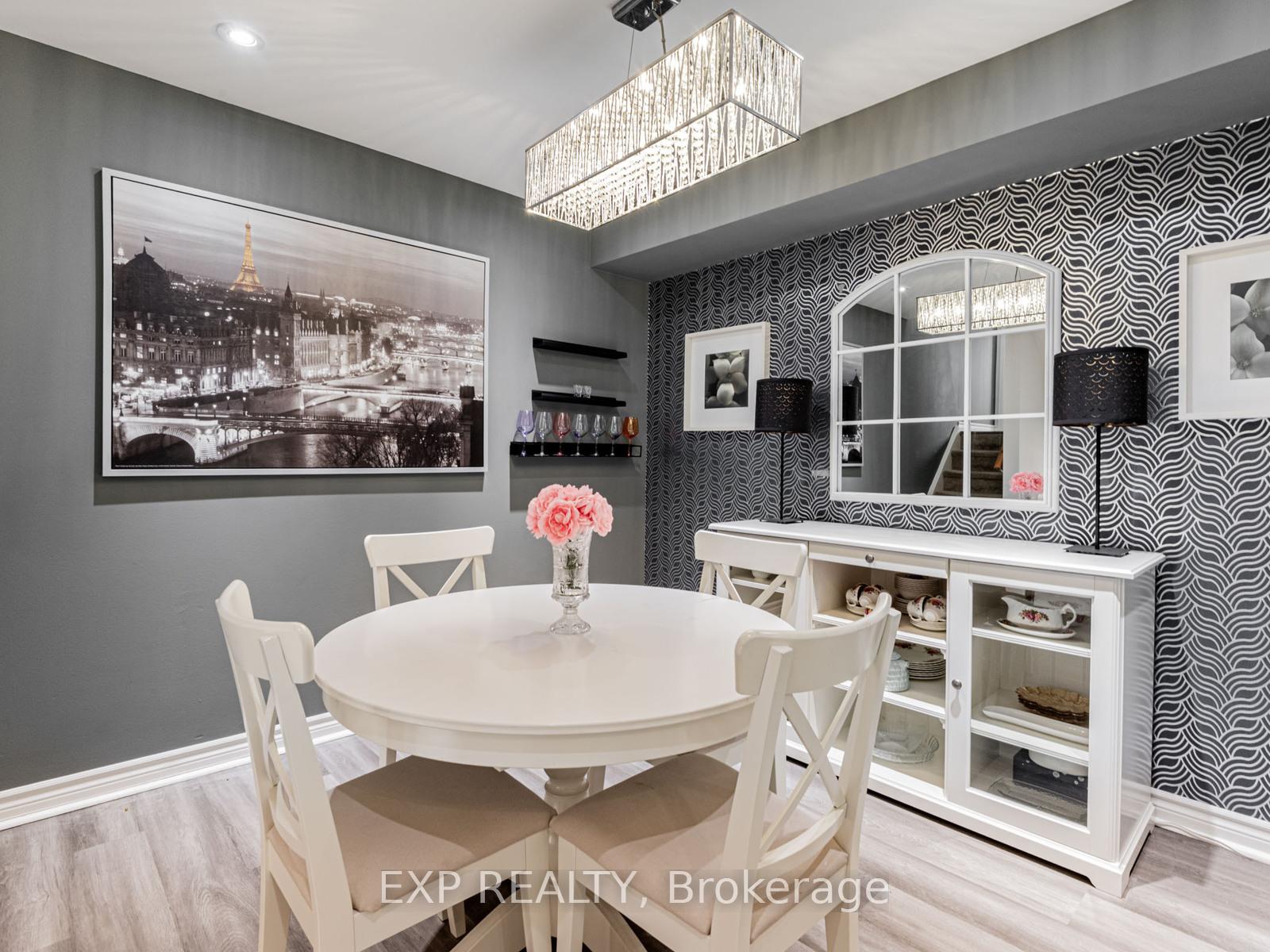 Photo 10 of Unit 117, 219 Milestone Crescent, Aurora, Aurora Village — HOMEH