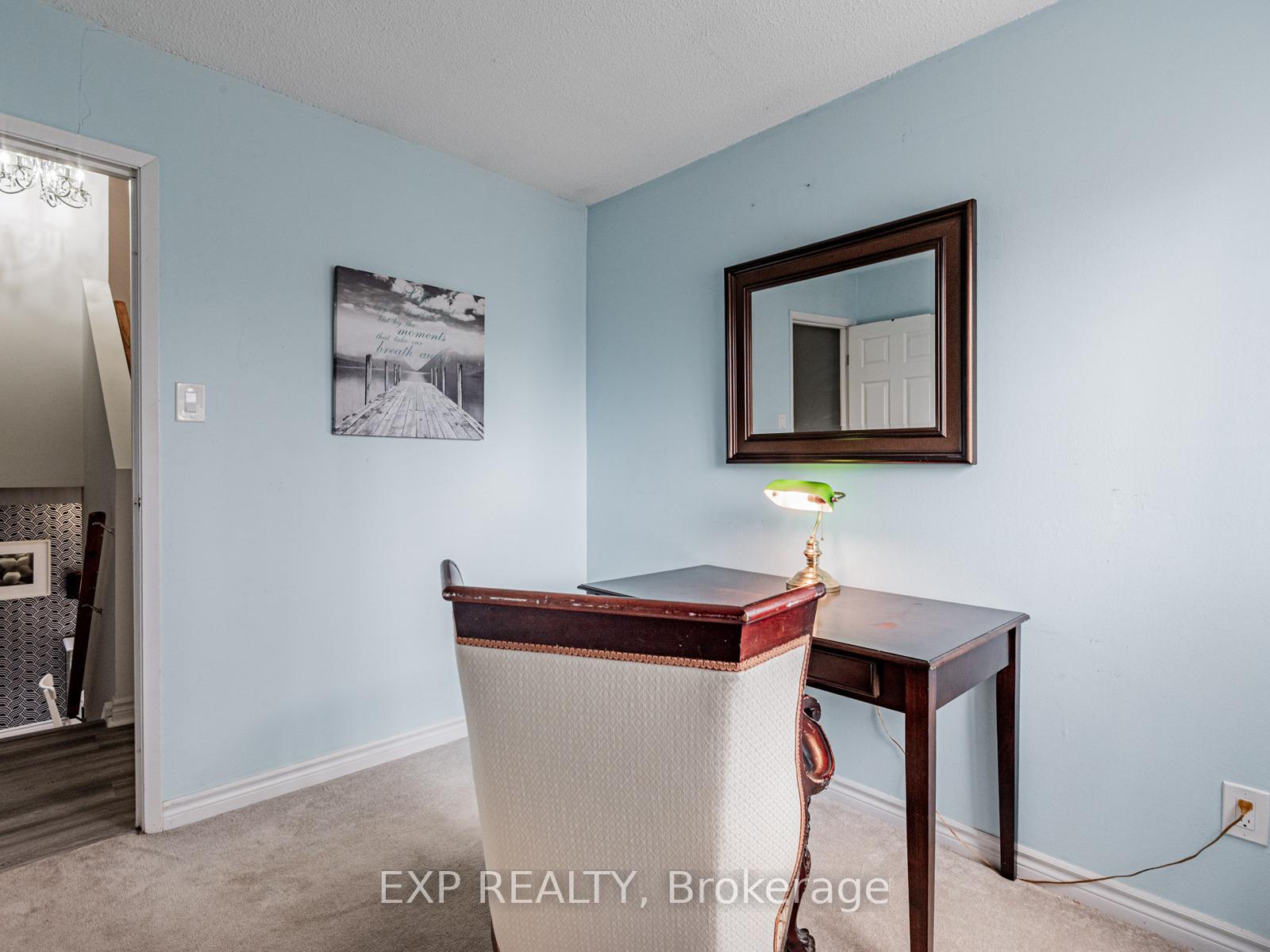Photo 18 of Unit 117, 219 Milestone Crescent, Aurora, Aurora Village — HOMEH