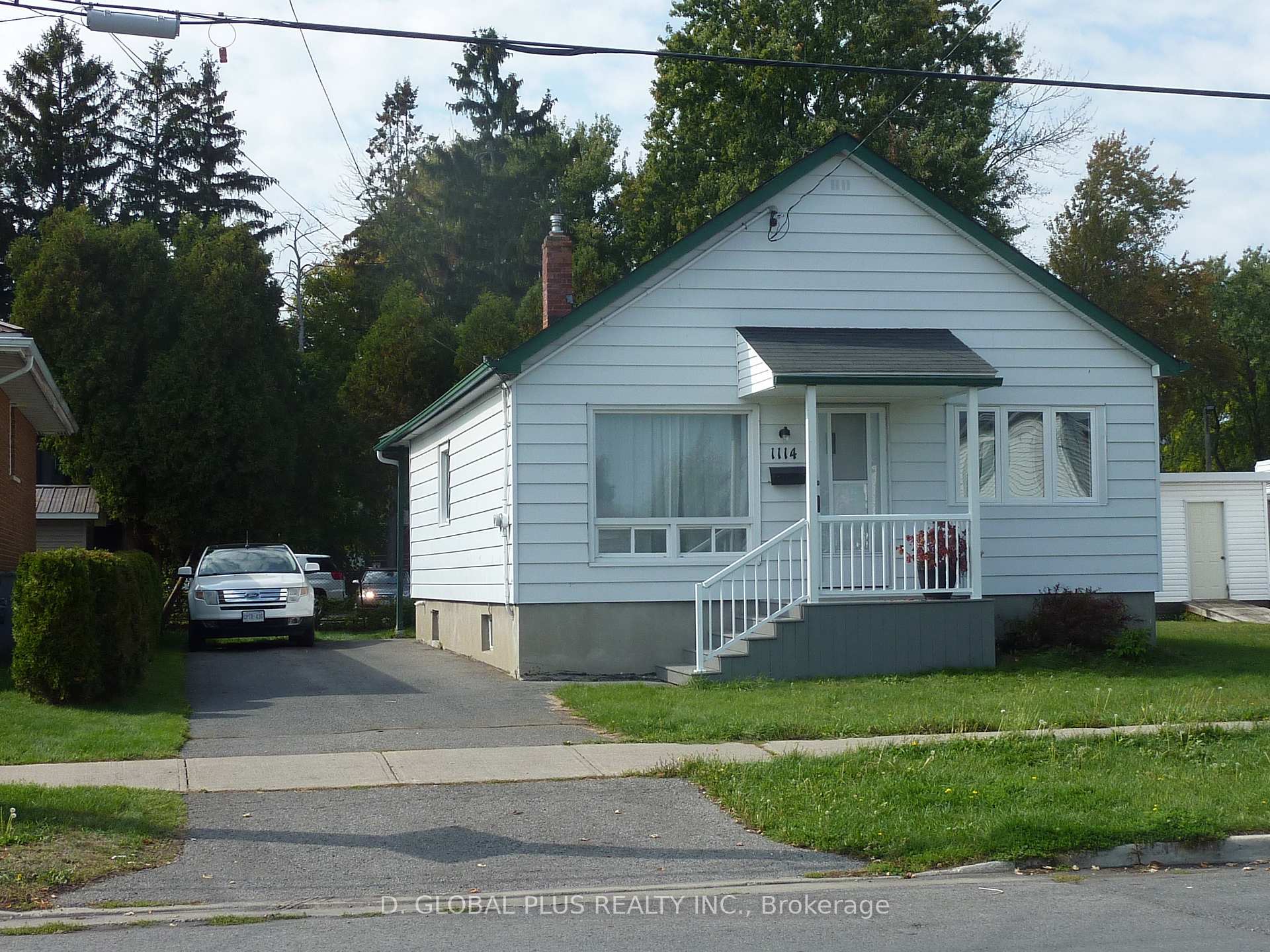 Photo 1 of 1114 Cumberland Street, Cornwall — HOMEH