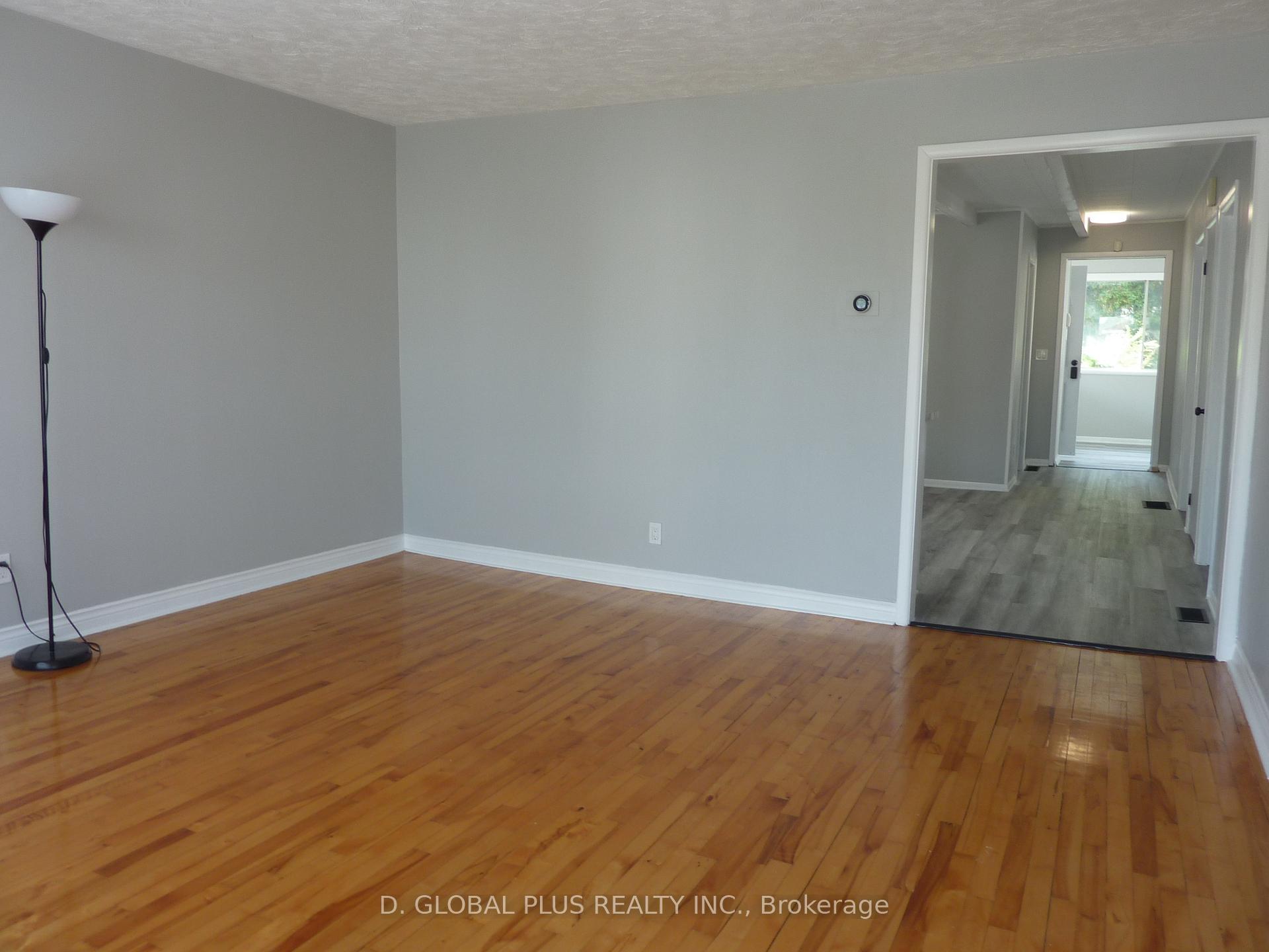 Photo 8 of 1114 Cumberland Street, Cornwall — HOMEH