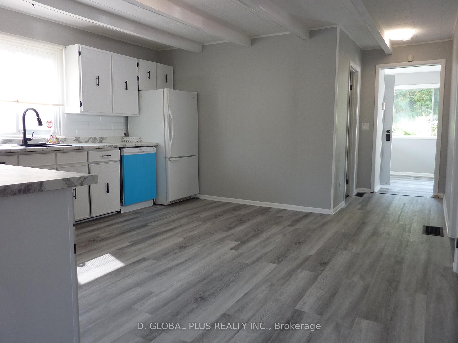 Photo 15 of 1114 Cumberland Street, Cornwall — HOMEH