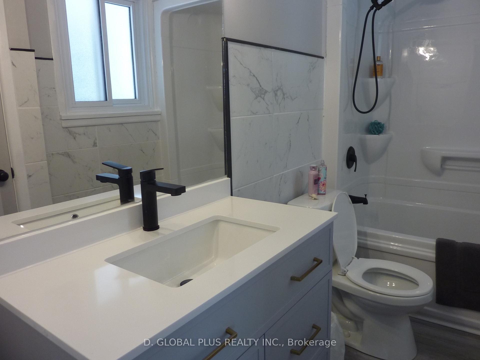 Photo 17 of 1114 Cumberland Street, Cornwall — HOMEH
