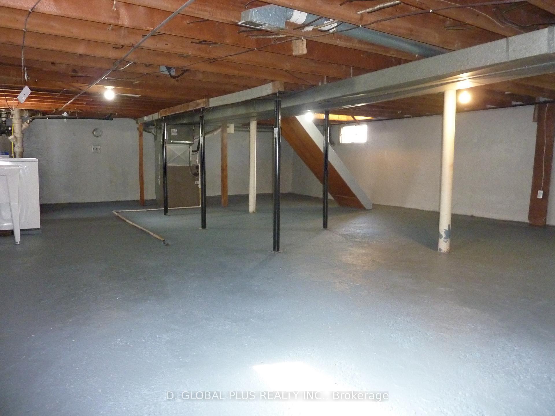Photo 18 of 1114 Cumberland Street, Cornwall — HOMEH