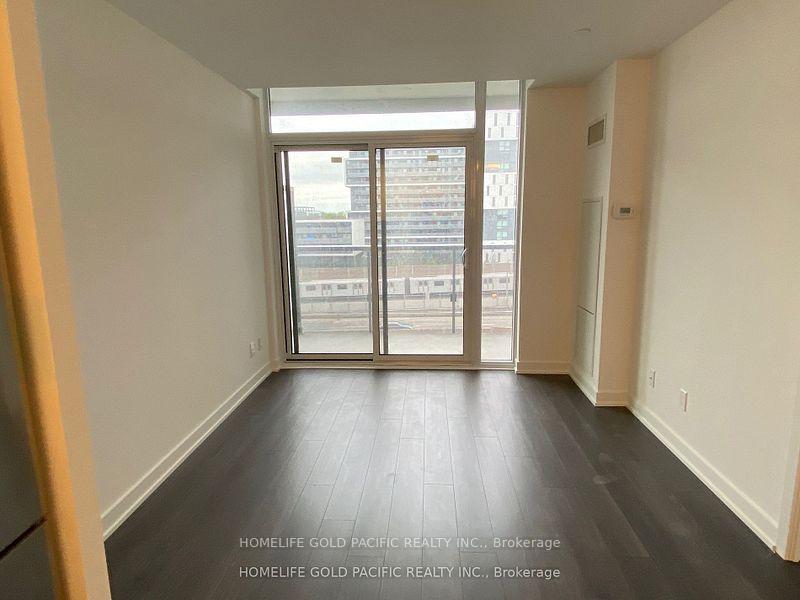 Photo 4 of Unit 725, 120 Varna Drive, Toronto, Englemount-Lawrence — HOMEH
