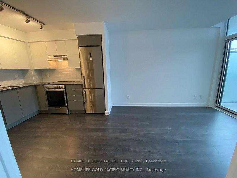 Photo 11 of Unit 725, 120 Varna Drive, Toronto, Englemount-Lawrence — HOMEH