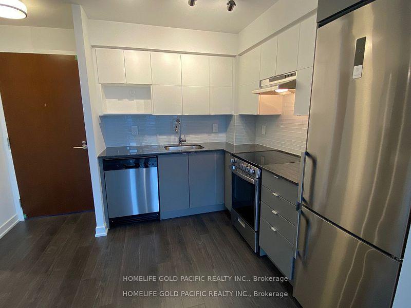 Photo 13 of Unit 725, 120 Varna Drive, Toronto, Englemount-Lawrence — HOMEH