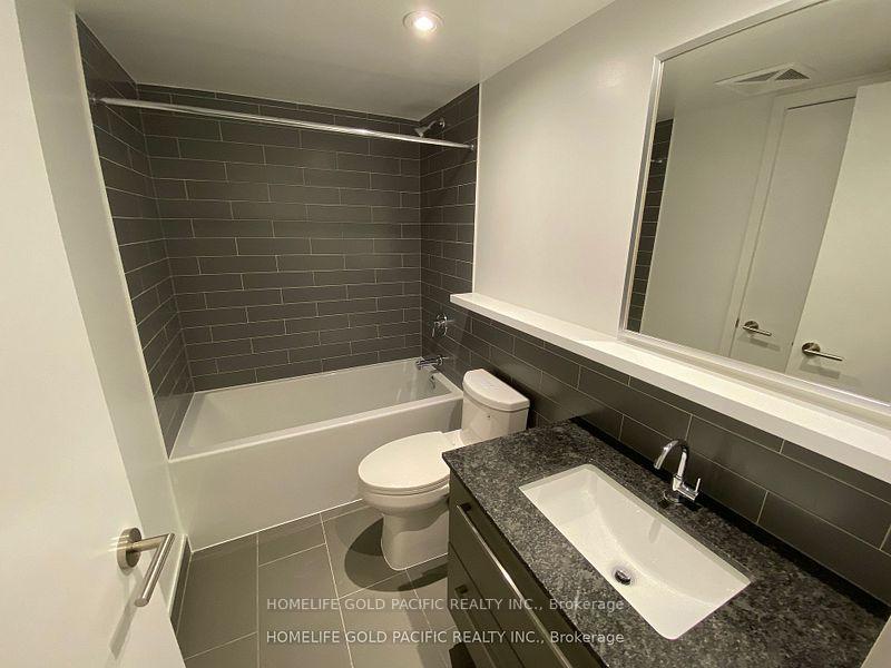Photo 16 of Unit 725, 120 Varna Drive, Toronto, Englemount-Lawrence — HOMEH