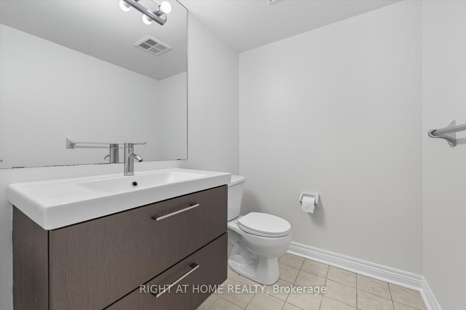 Photo 22 of Unit 509, 50 Disera Drive, Vaughan, Beverley Glen — HOMEH