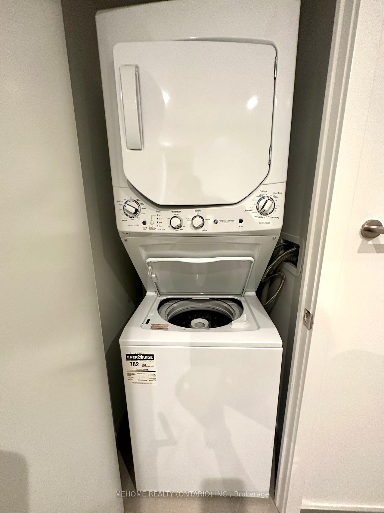 Photo 12 of Unit 626, 120 Varna Drive, Toronto, Englemount-Lawrence — HOMEH