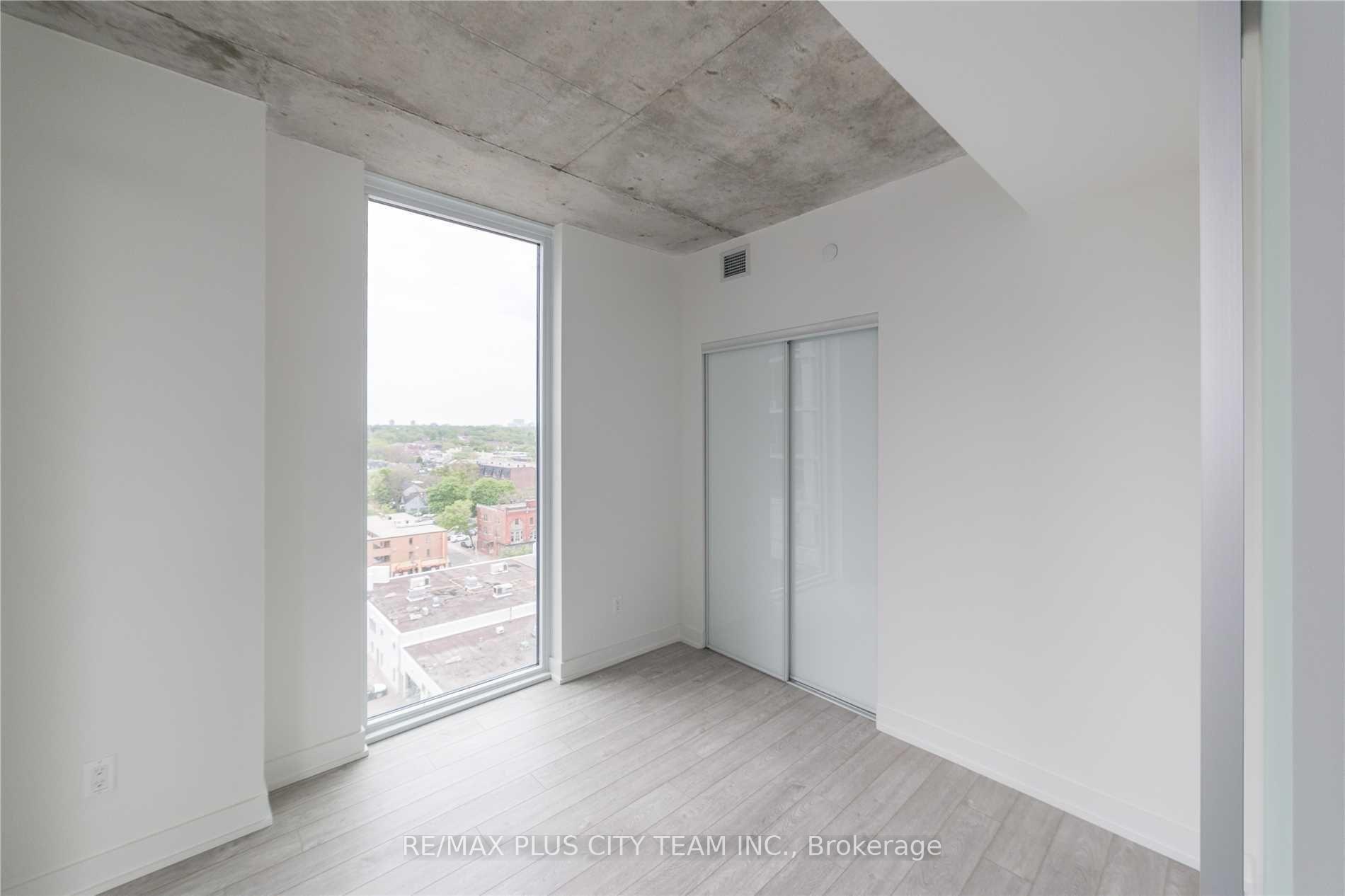 Photo 5 of Unit 910, 25 Baseball Place, Toronto, South Riverdale — HOMEH