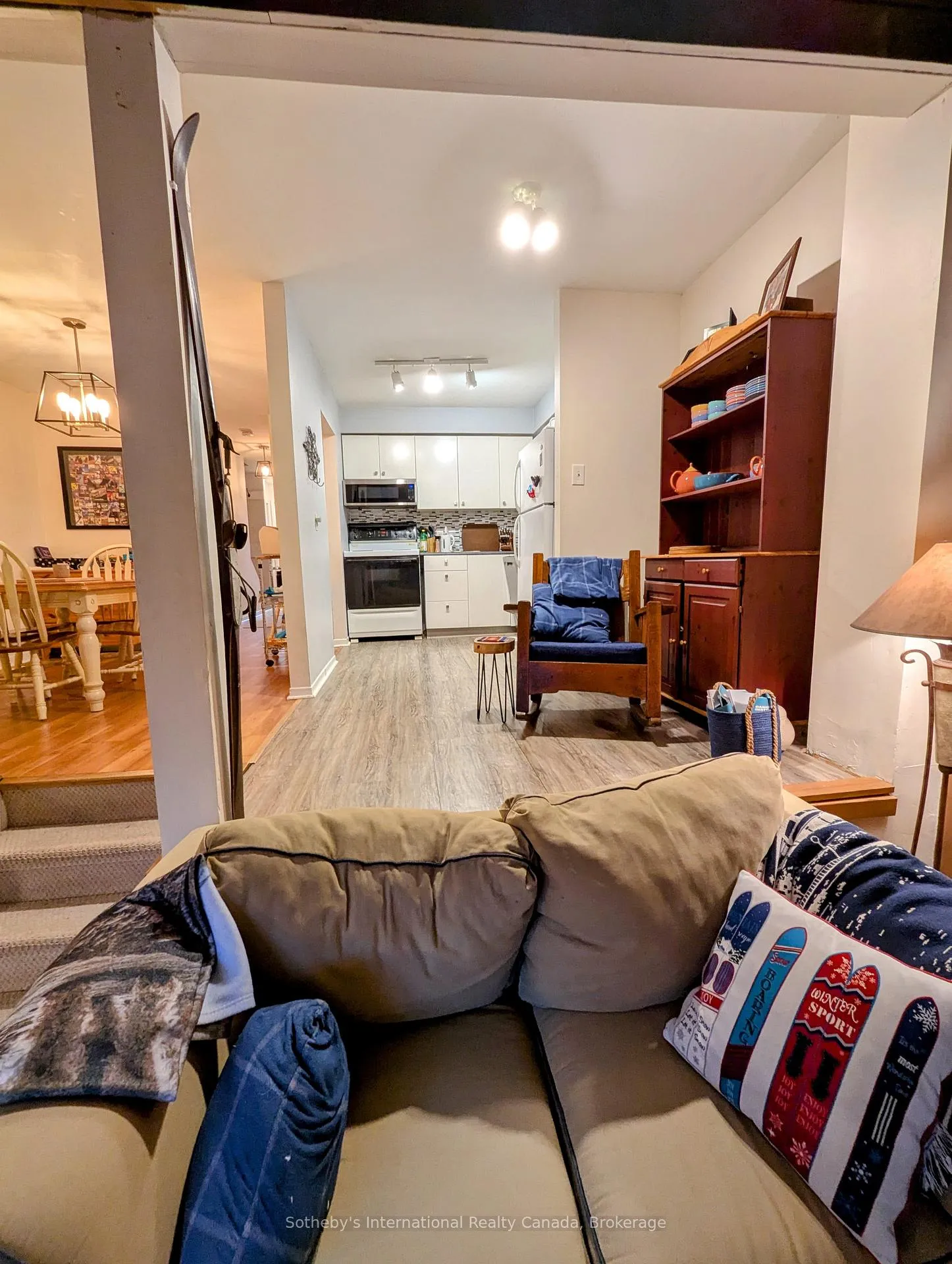 Photo 19 of 625 Tenth Street, Collingwood — HOMEH