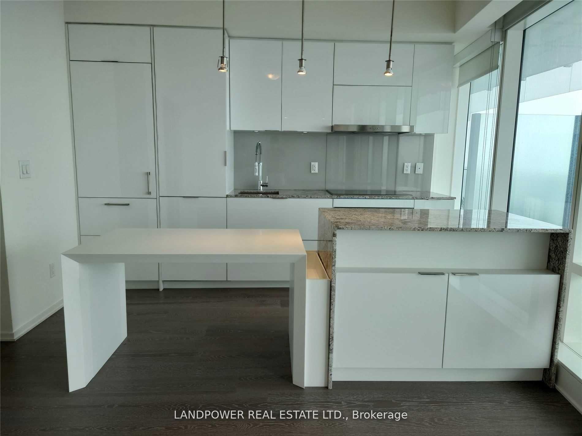 Photo 8 of Unit 6402, 1 Bloor Street E, Toronto, Church-Yonge Corridor — HOMEH