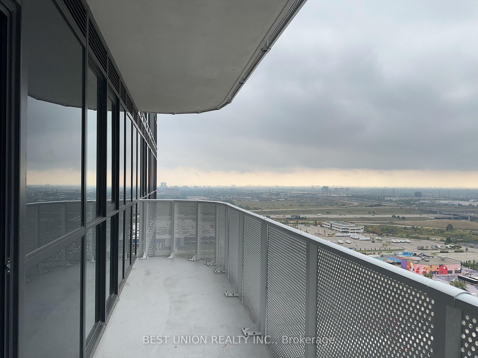 Photo 9 of Unit 2815, 28 Interchange Way, Vaughan, Vaughan Corporate Centre — HOMEH