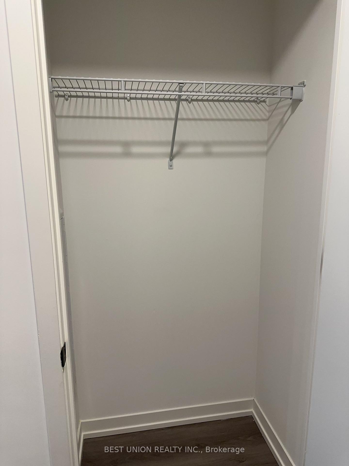 Photo 11 of Unit 2815, 28 Interchange Way, Vaughan, Vaughan Corporate Centre — HOMEH