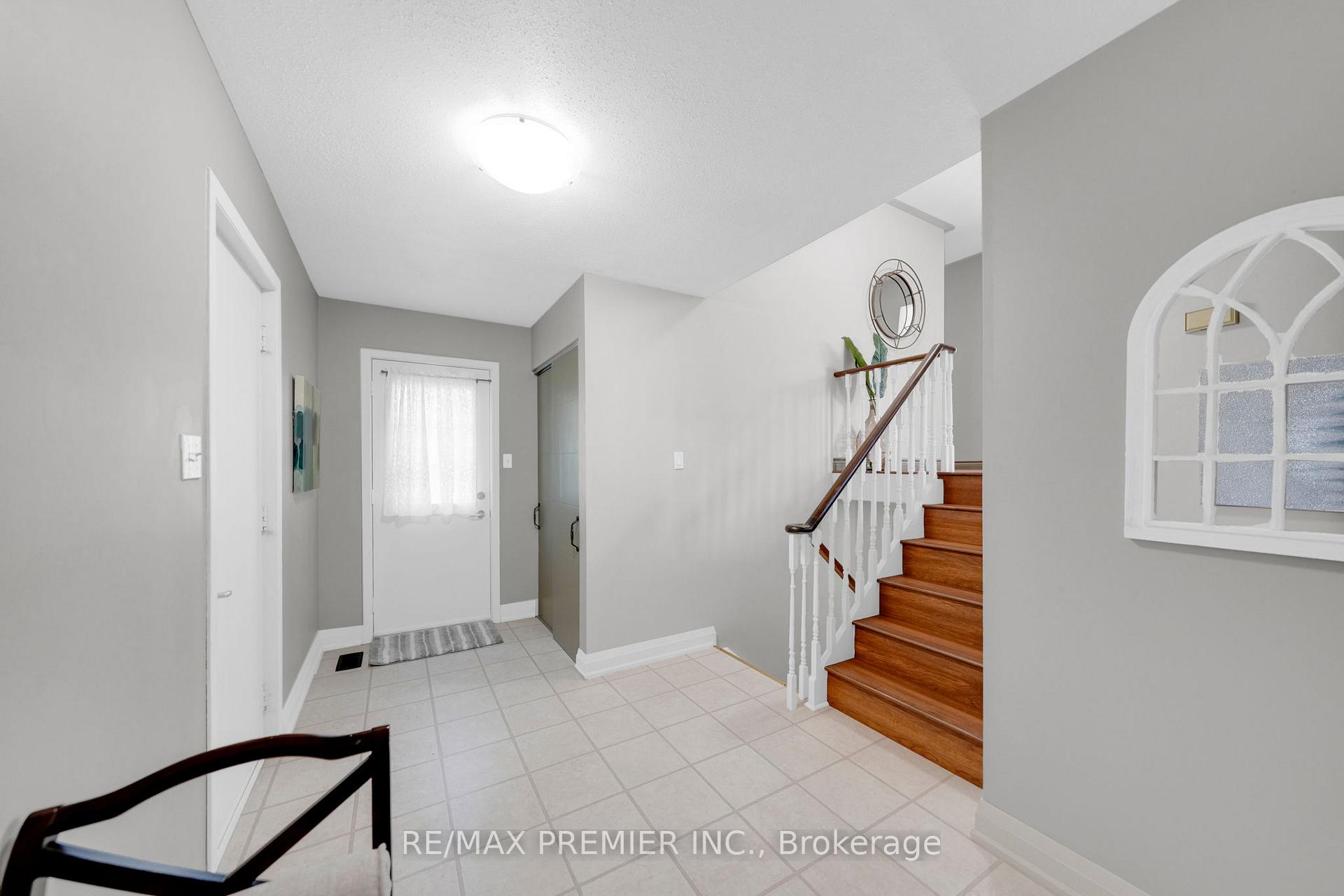 Photo 6 of 222 Spencer Avenue, Essa, Thornton — HOMEH
