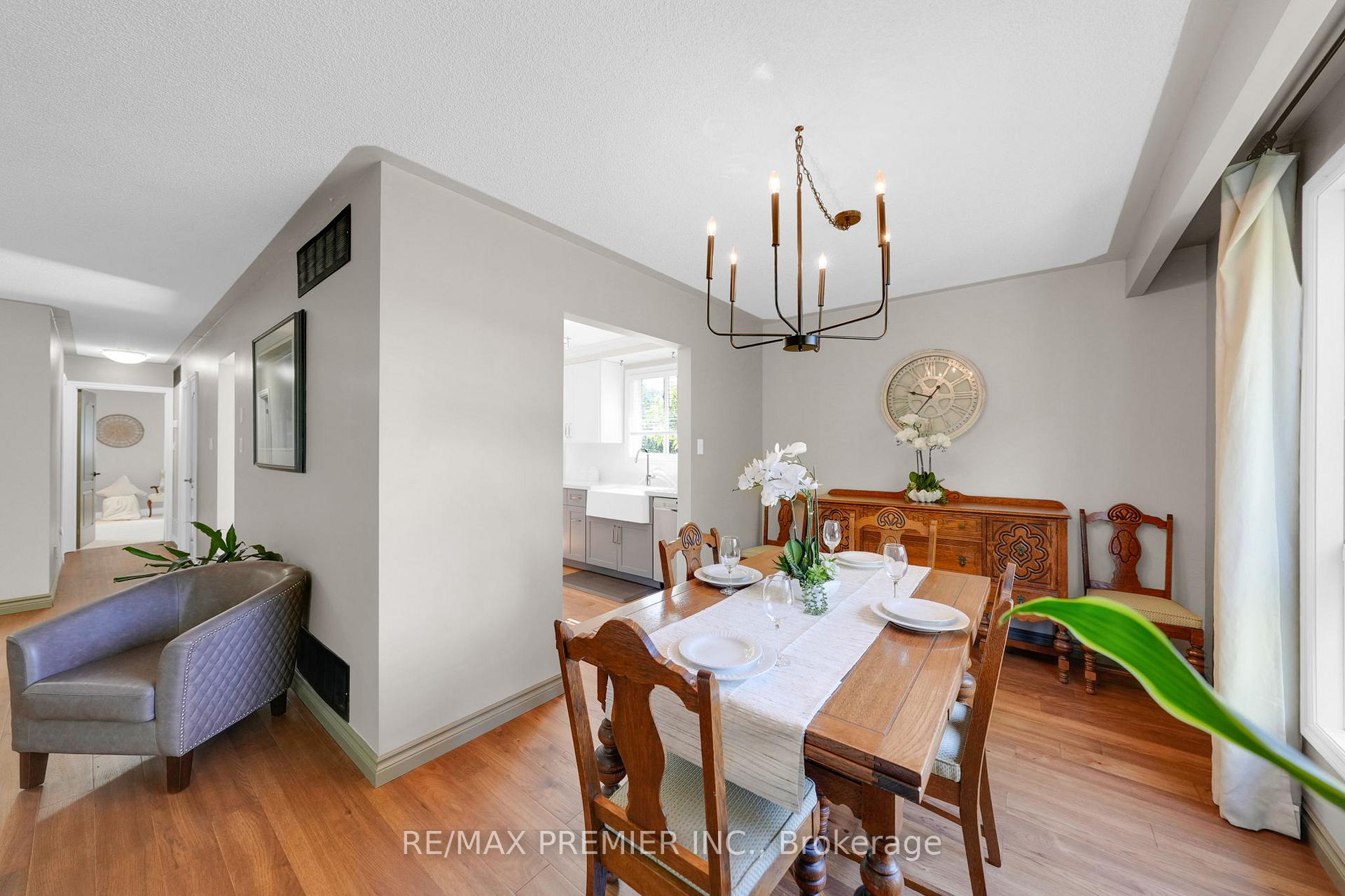Photo 12 of 222 Spencer Avenue, Essa, Thornton — HOMEH