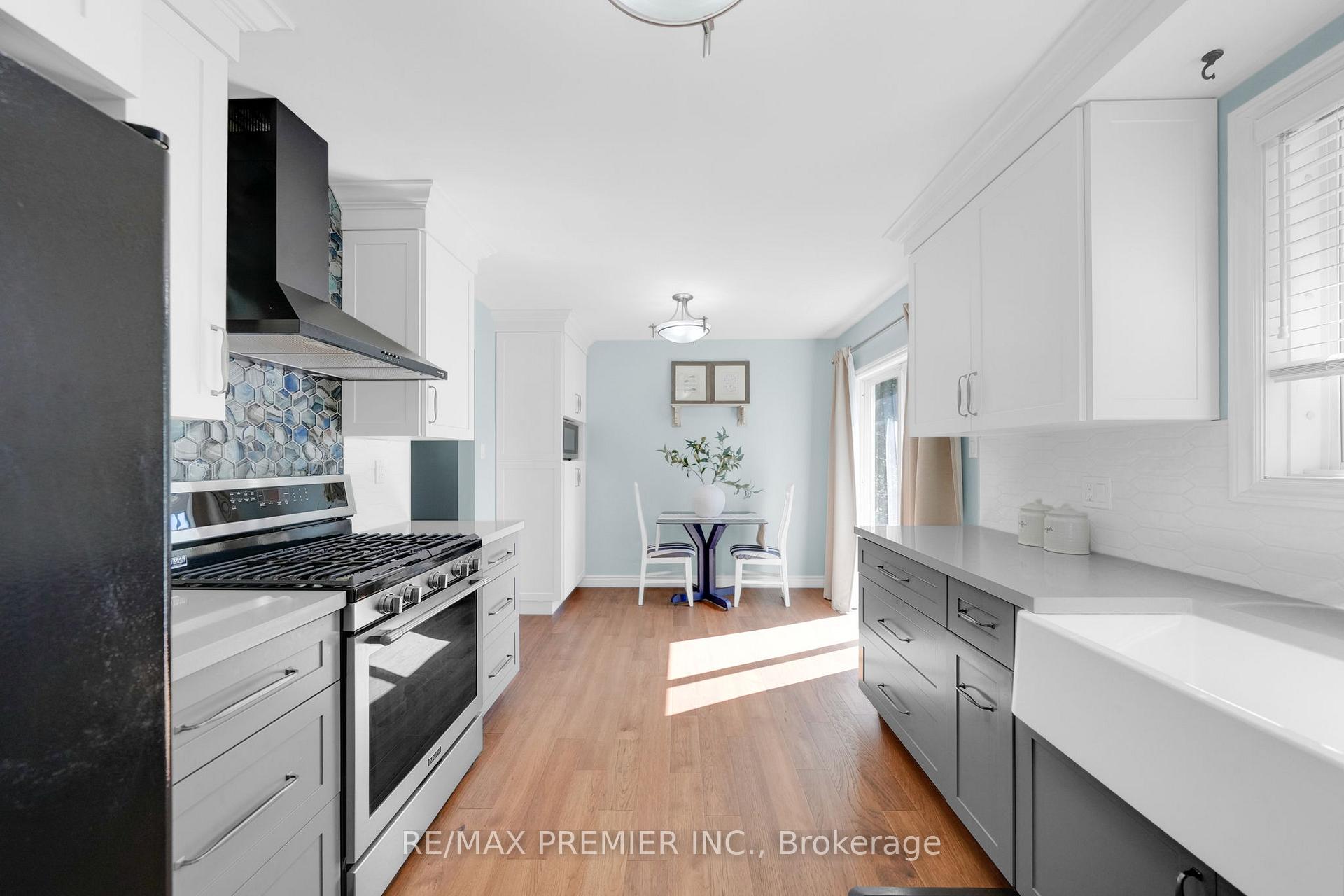 Photo 14 of 222 Spencer Avenue, Essa, Thornton — HOMEH
