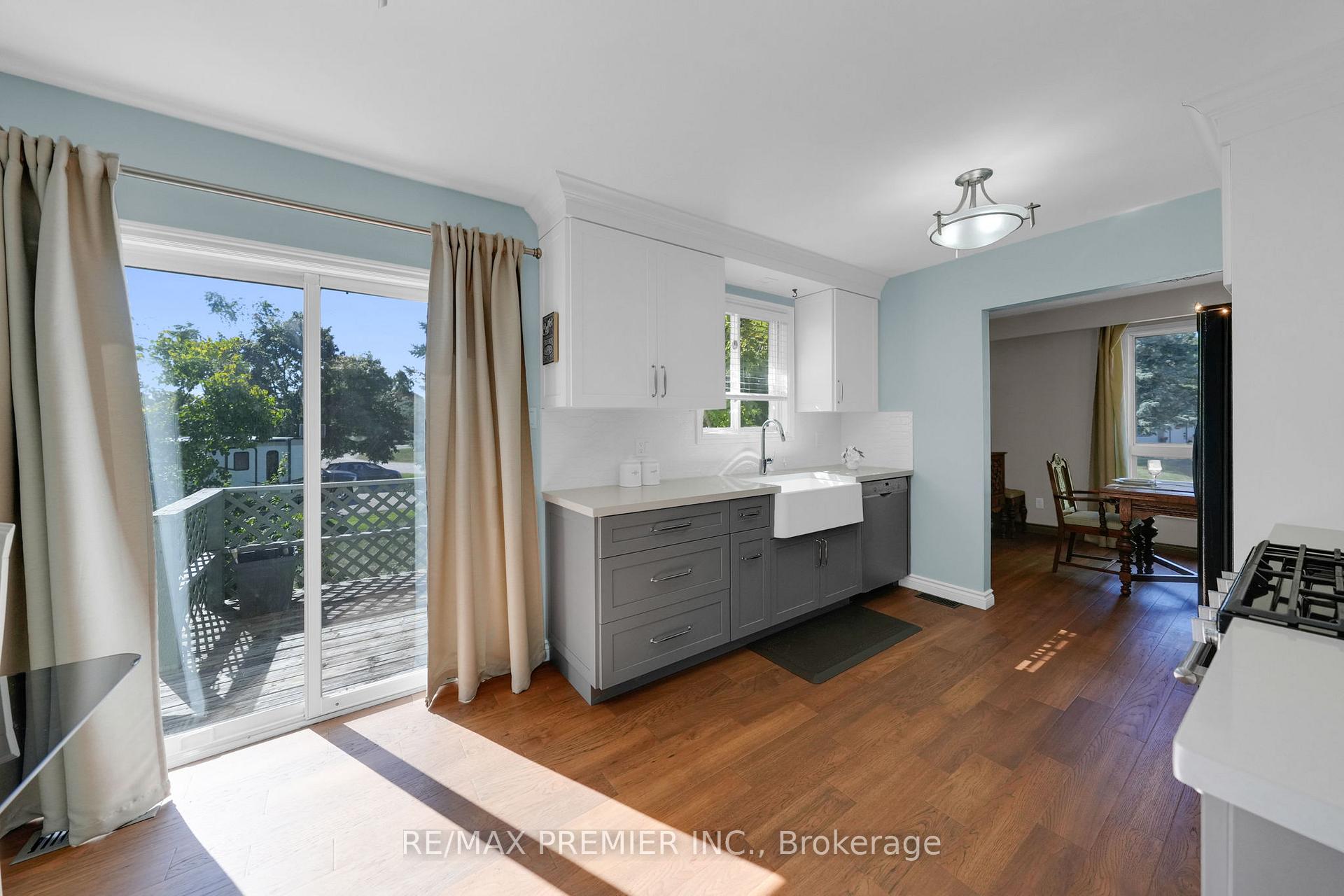 Photo 18 of 222 Spencer Avenue, Essa, Thornton — HOMEH