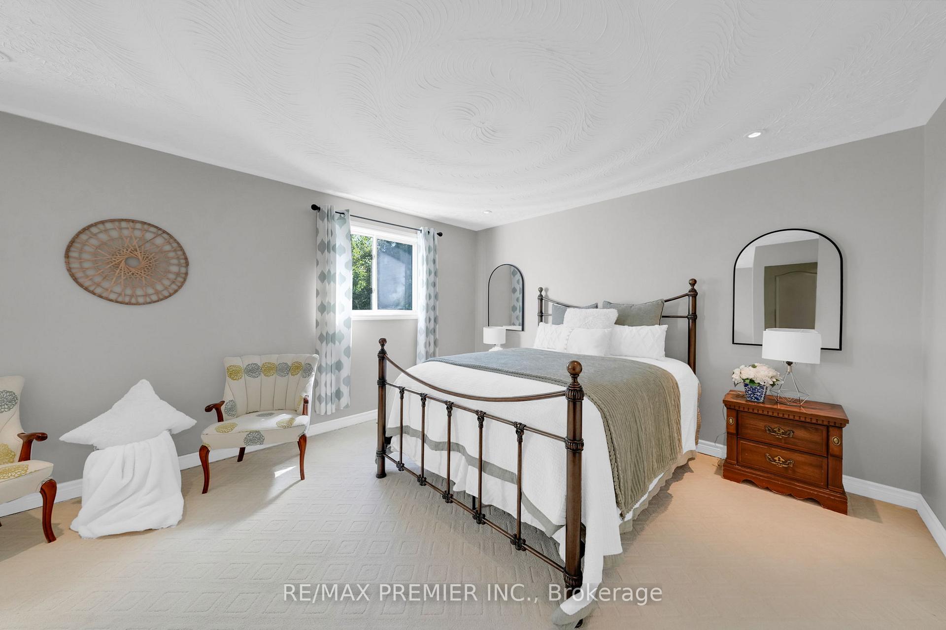 Photo 23 of 222 Spencer Avenue, Essa, Thornton — HOMEH