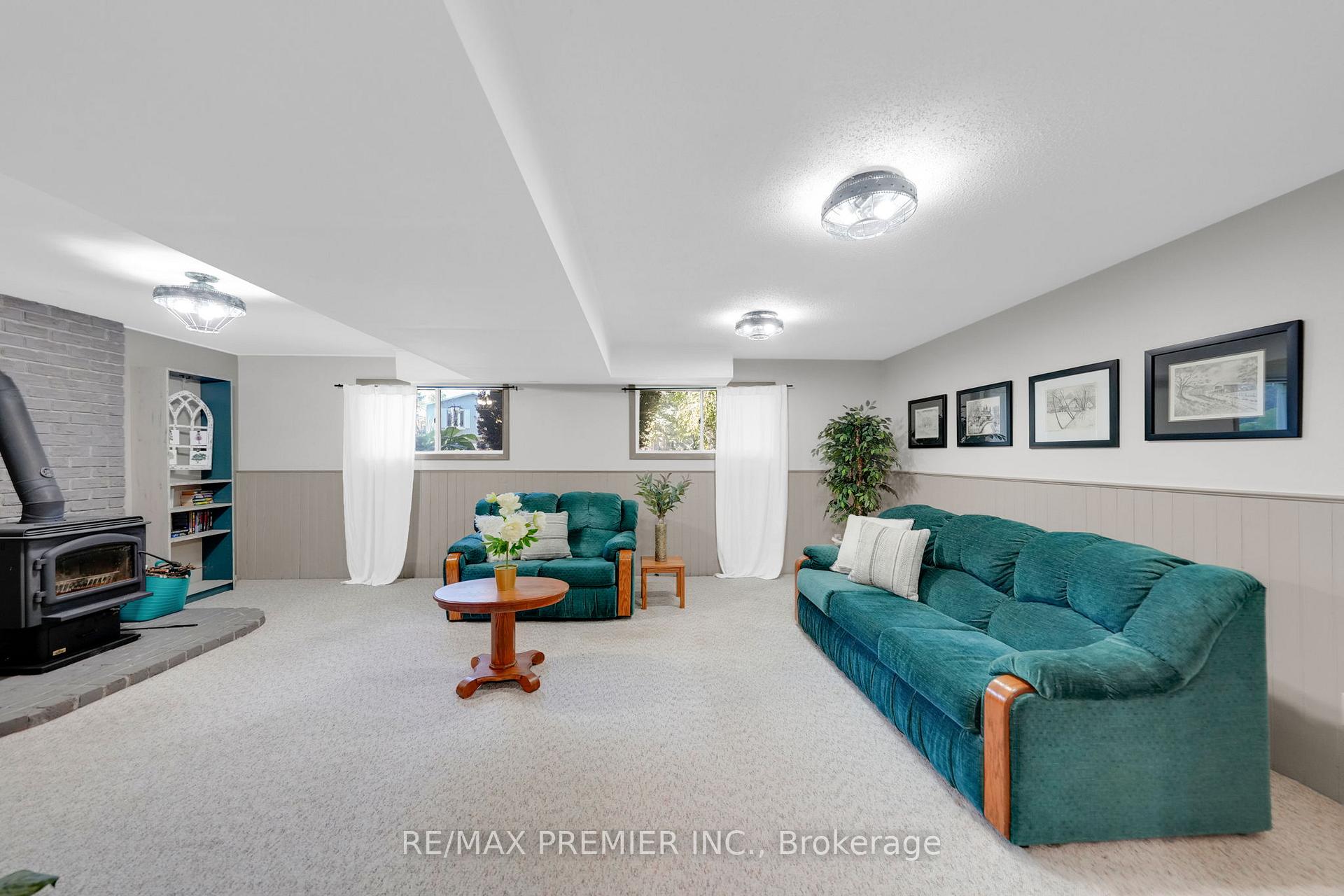 Photo 29 of 222 Spencer Avenue, Essa, Thornton — HOMEH