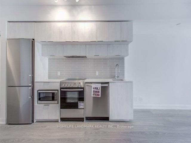 Front of Unit 5612, 181 Dundas Street E