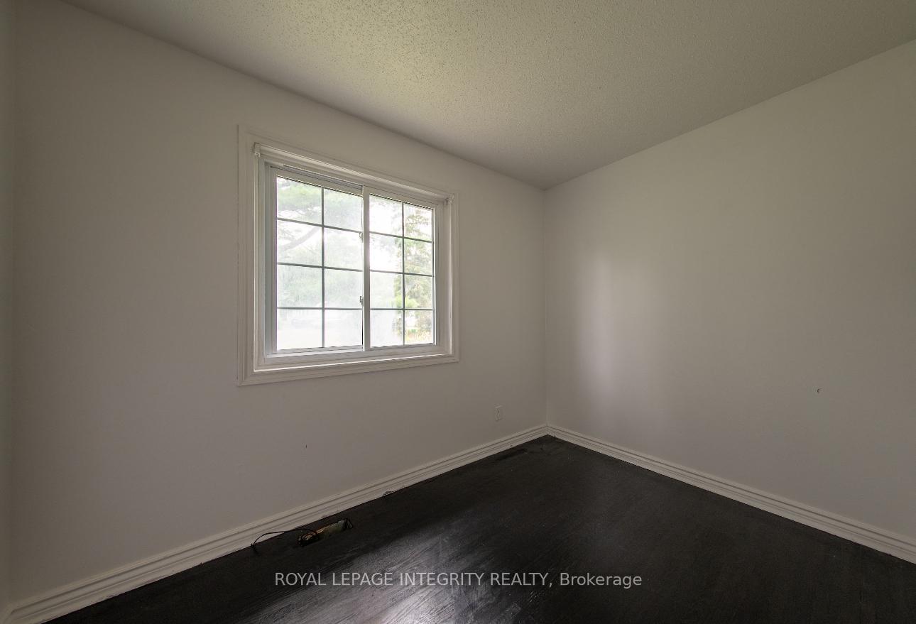 Photo 12 of 27 Roberta Crescent, Ottawa, Barrhaven - Pheasant Run — HOMEH