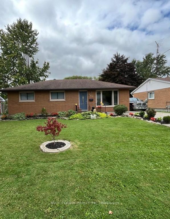 Photo 36 of 102 Semenyn Avenue, Chatham-Kent, Chatham — HOMEH