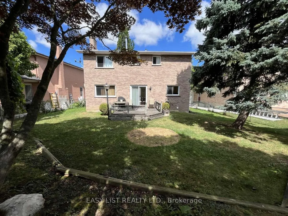 Photo 29 of 102 Burwell Crescent, Markham, Raymerville — HOMEH