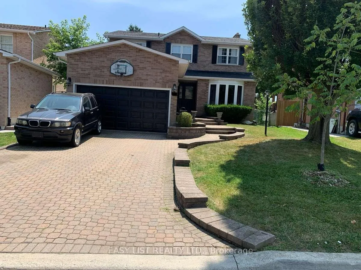 Photo 32 of 102 Burwell Crescent, Markham, Raymerville — HOMEH