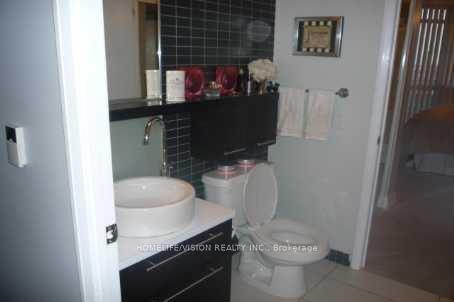 Photo 18 of Unit 1707, 21 Carlton Street, Toronto, Church-Yonge Corridor — HOMEH