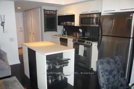 Photo 3 of Unit 1707, 21 Carlton Street, Toronto, Church-Yonge Corridor — HOMEH