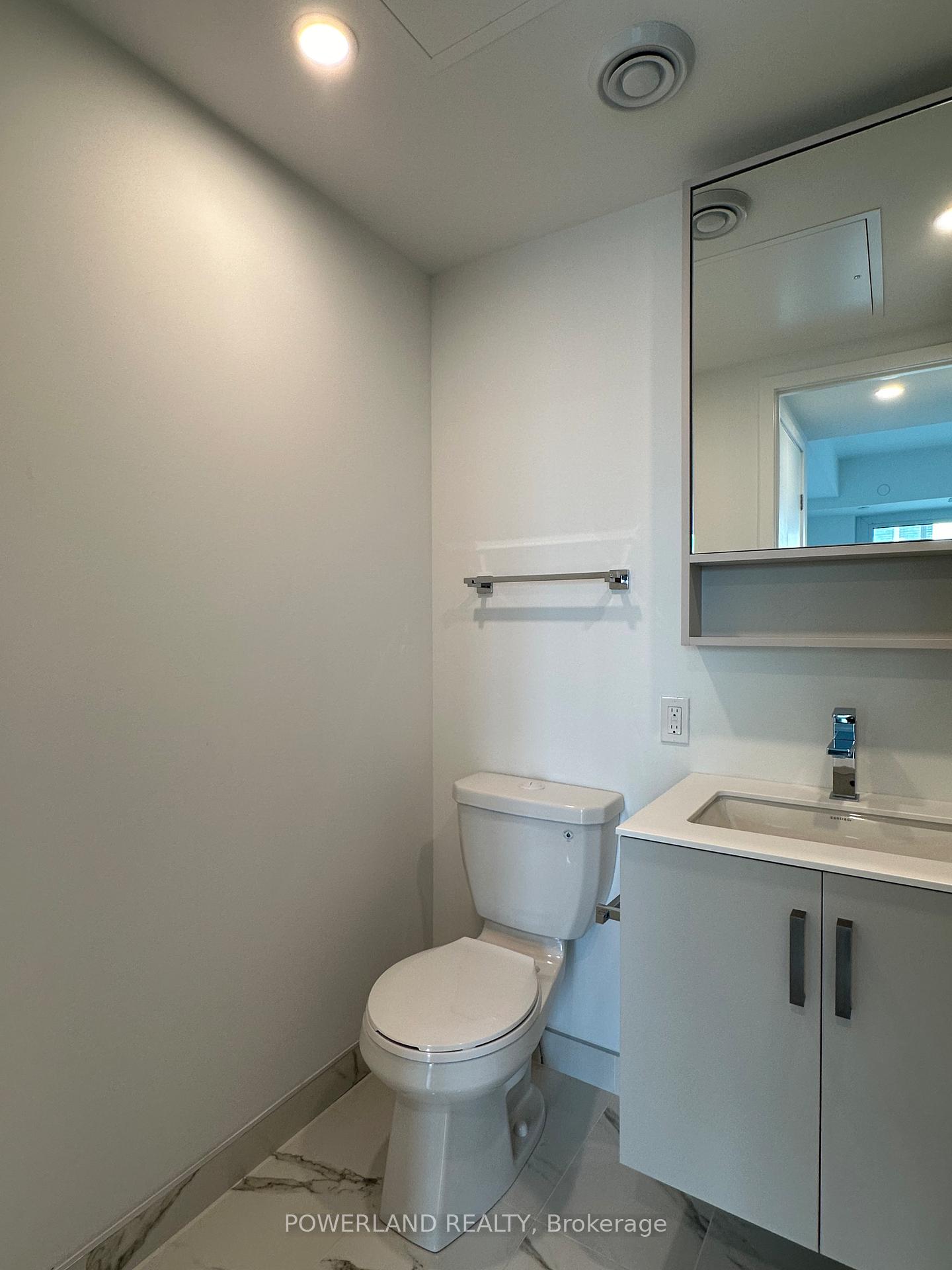 Photo 10 of Unit 1709, 88 Queen Street E, Toronto, Church-Yonge Corridor — HOMEH