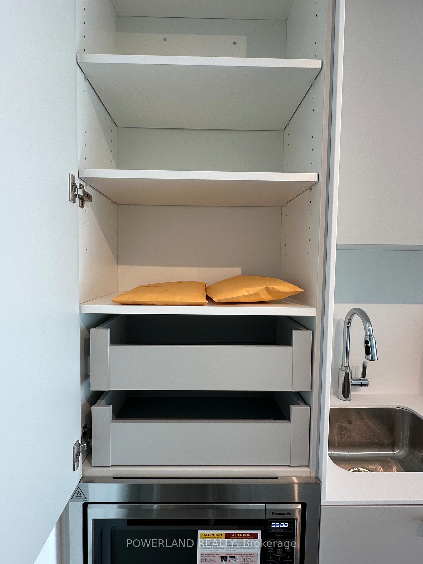 Photo 16 of Unit 1709, 88 Queen Street E, Toronto, Church-Yonge Corridor — HOMEH