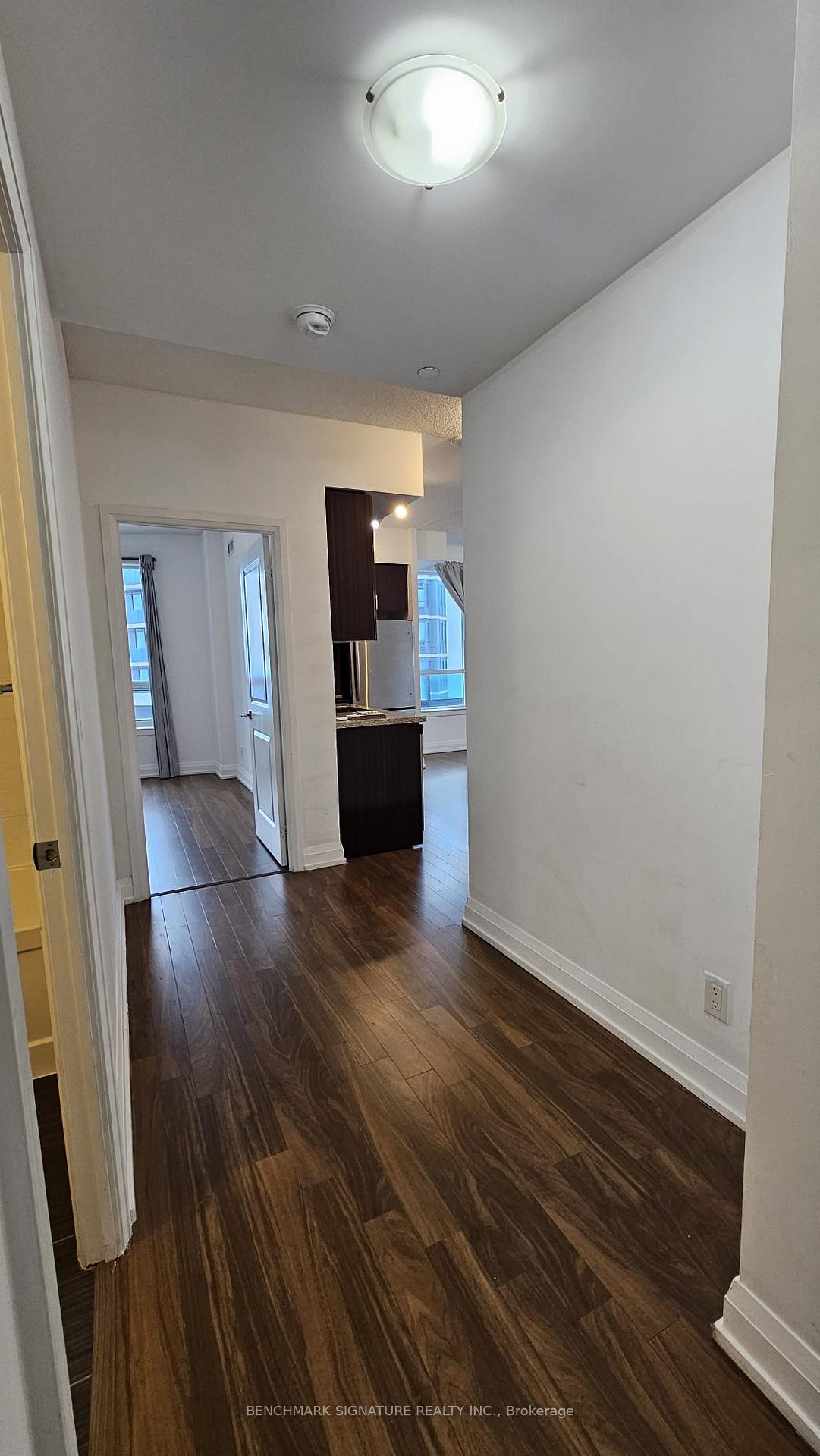 Photo 10 of Unit 2431, 7161 Yonge Street, Markham, Grandview — HOMEH