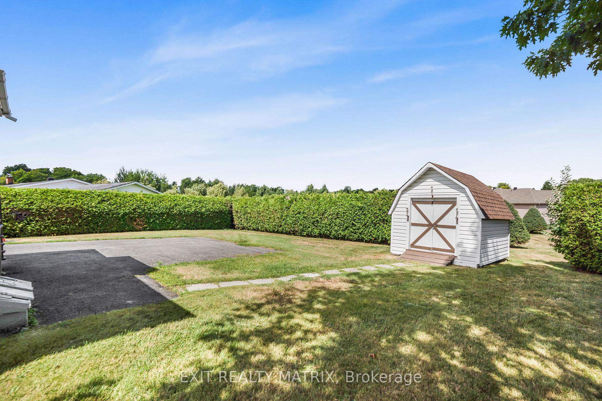 Photo 21 of 48 Front Road W, Champlain, L'Orignal — HOMEH