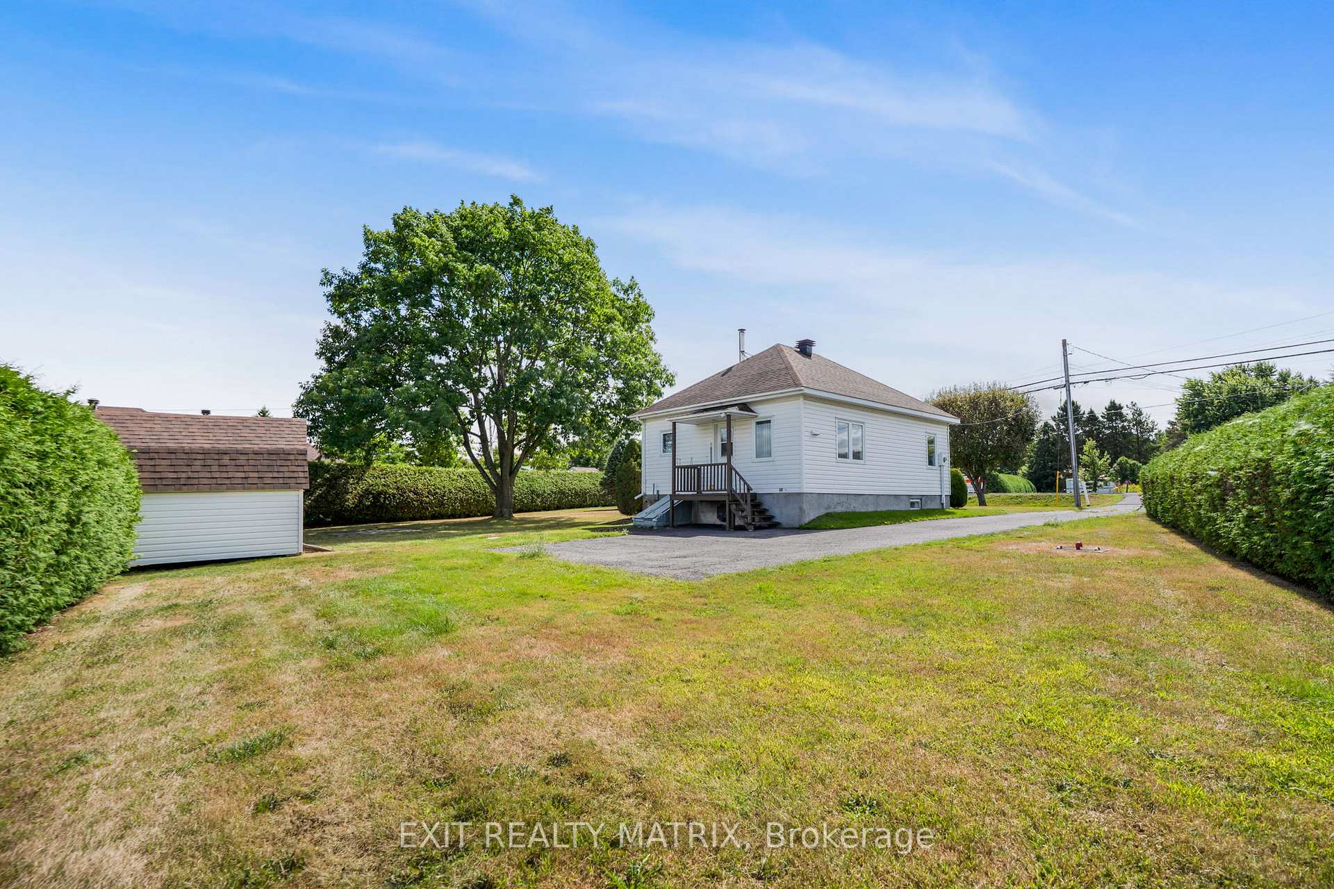 Photo 22 of 48 Front Road W, Champlain, L'Orignal — HOMEH