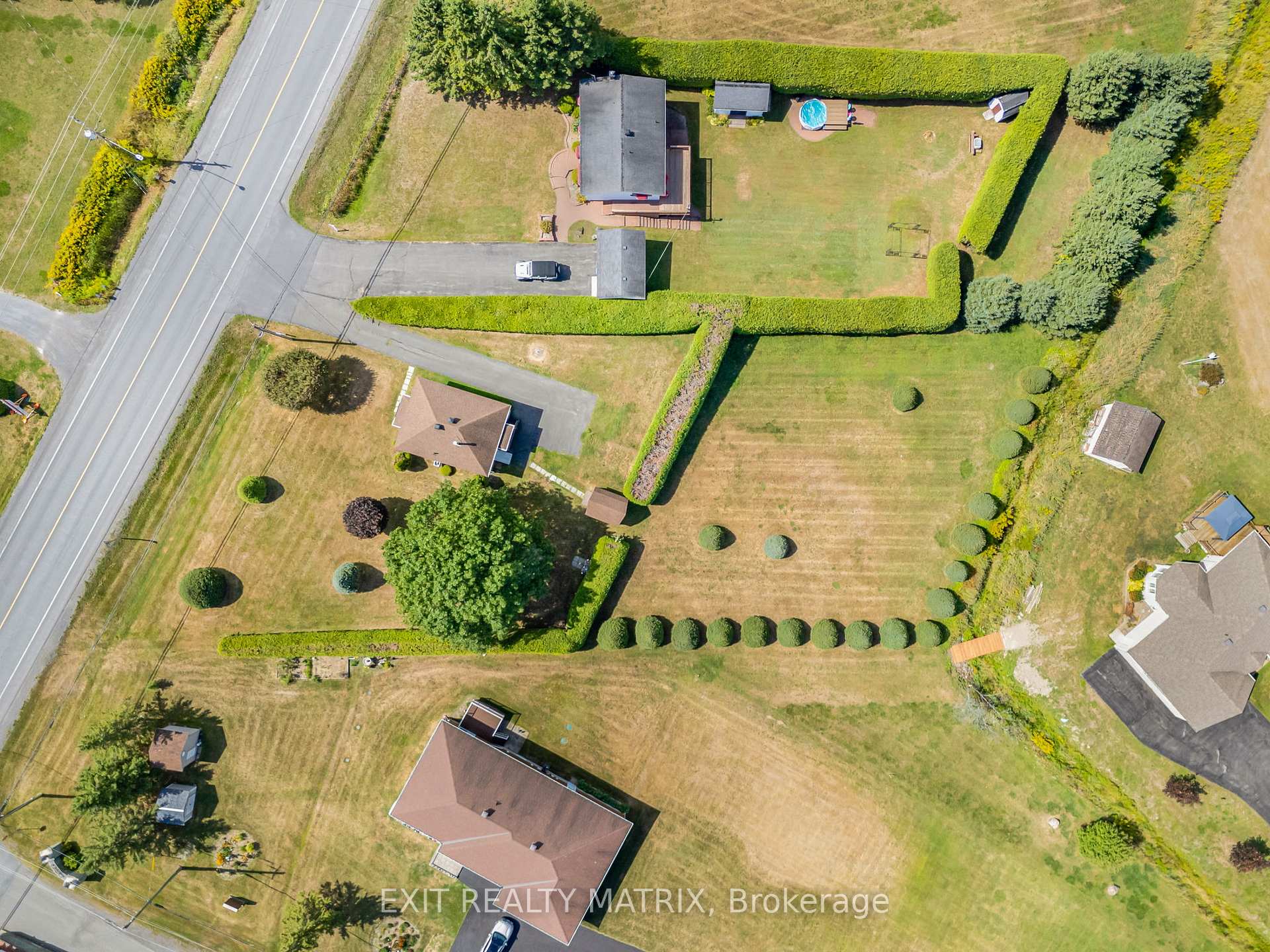 Photo 24 of 48 Front Road W, Champlain, L'Orignal — HOMEH