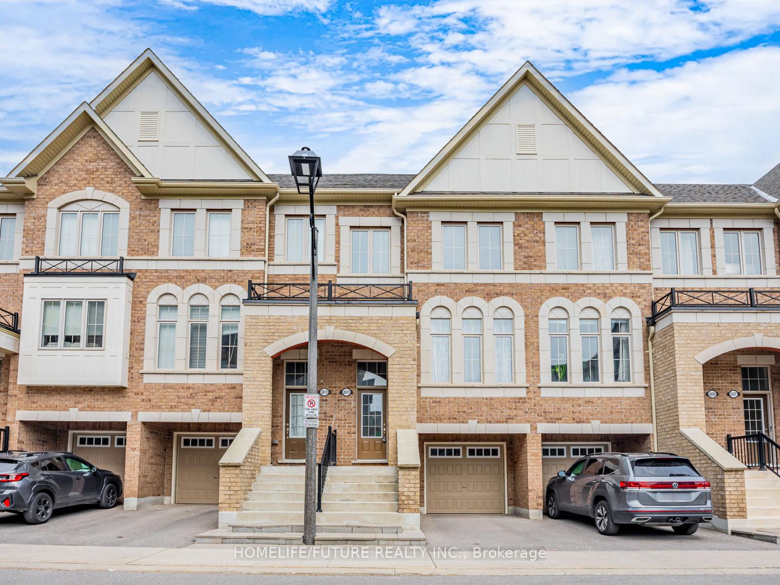 Photo 3 of 2611 Deputy Minister Path, Oshawa, Windfields — HOMEH