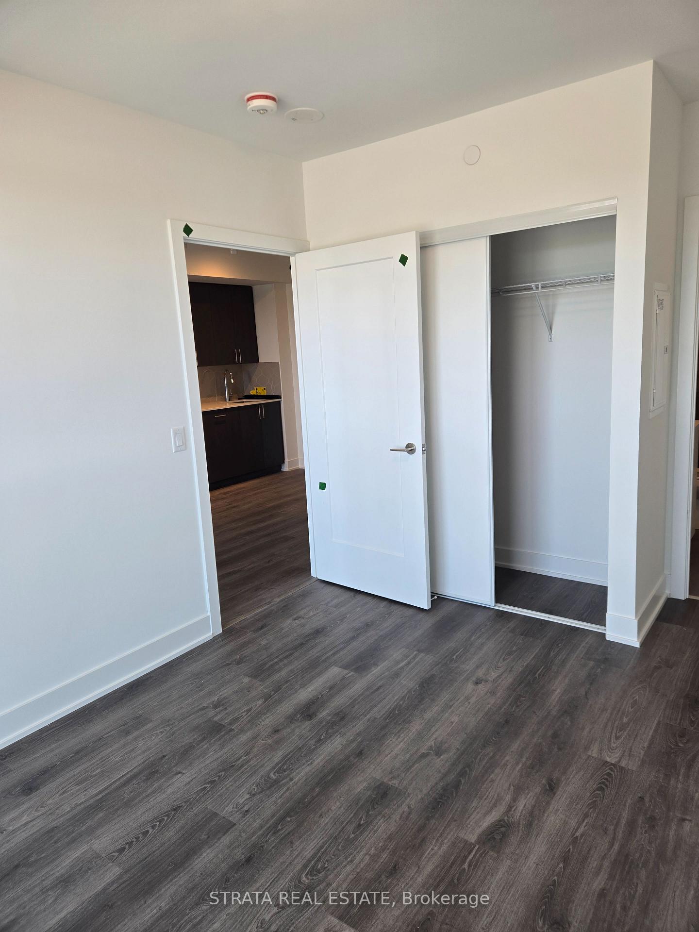 Photo 10 of Unit 1633, 2425 Simcoe Street N, Oshawa, Windfields — HOMEH