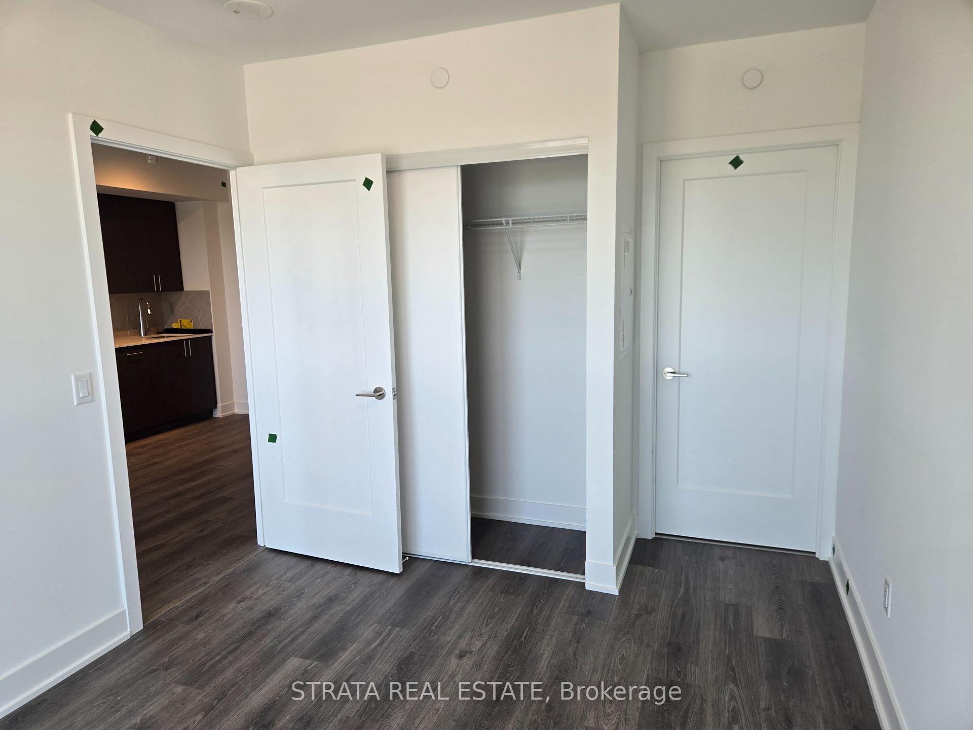 Photo 11 of Unit 1633, 2425 Simcoe Street N, Oshawa, Windfields — HOMEH