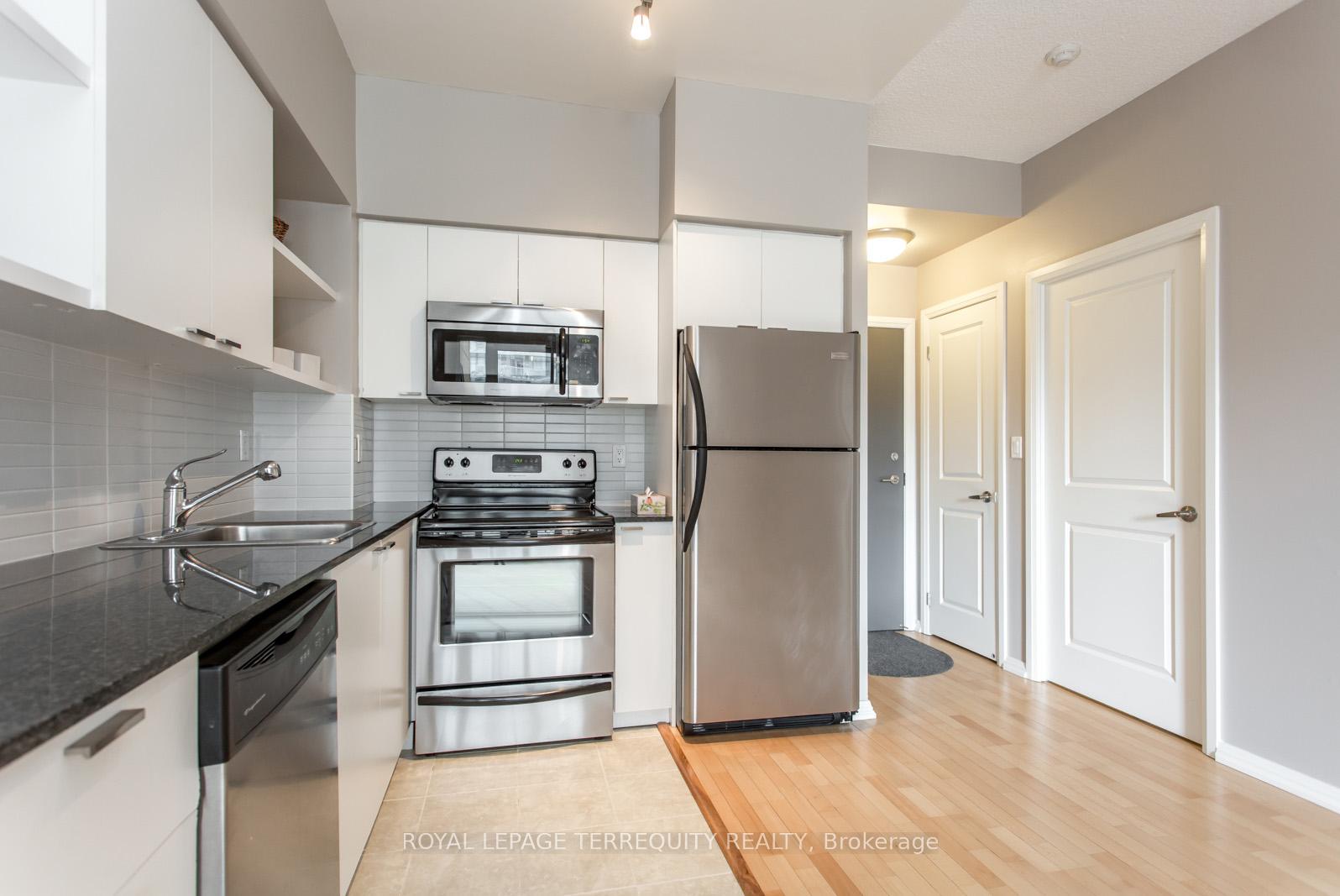 Photo 7 of Unit 502, 35 Hayden Street, Toronto, Church-Yonge Corridor — HOMEH