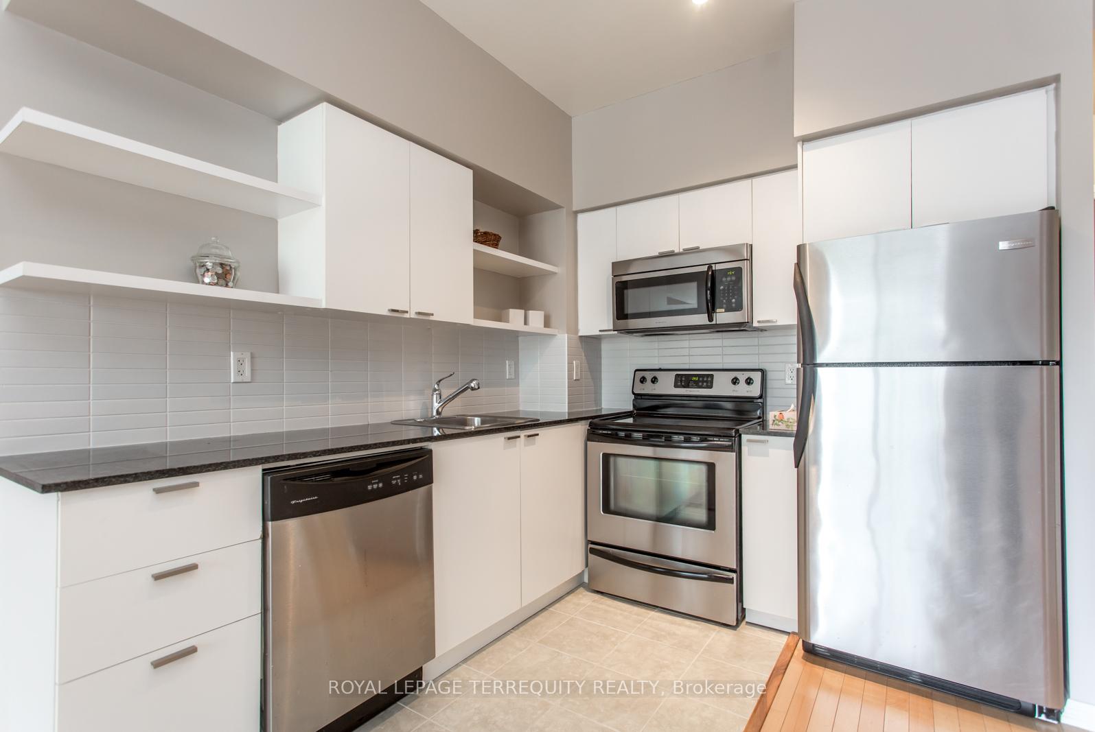Photo 8 of Unit 502, 35 Hayden Street, Toronto, Church-Yonge Corridor — HOMEH