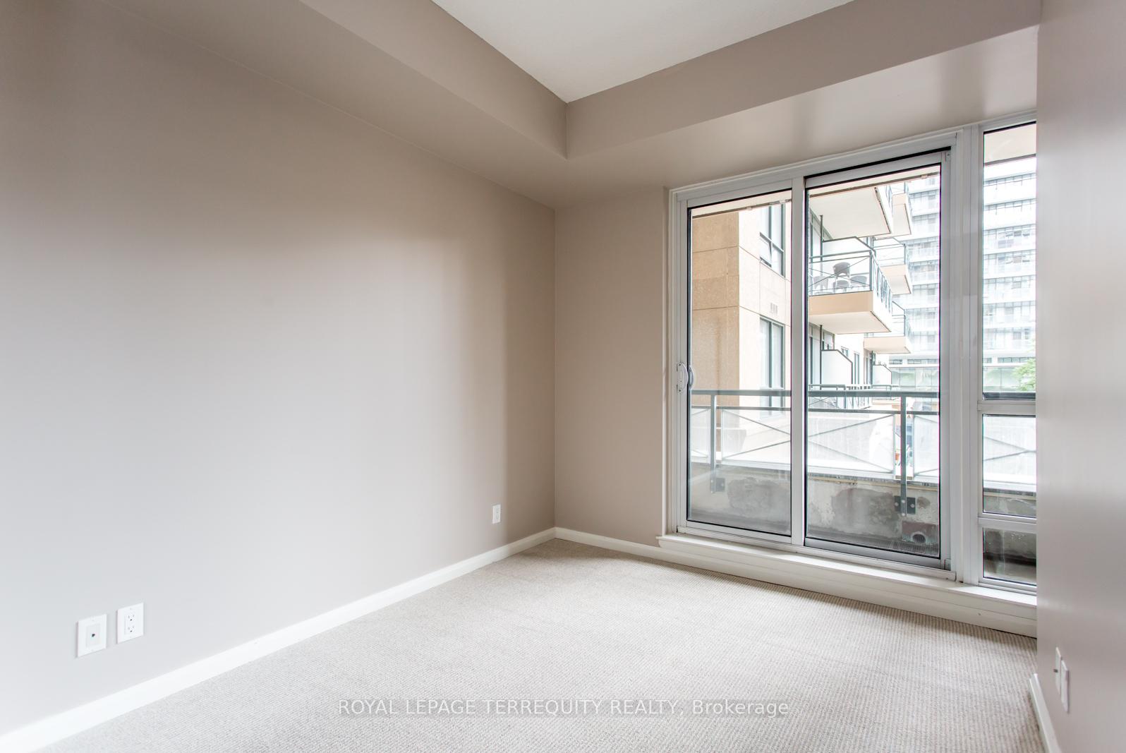 Photo 14 of Unit 502, 35 Hayden Street, Toronto, Church-Yonge Corridor — HOMEH