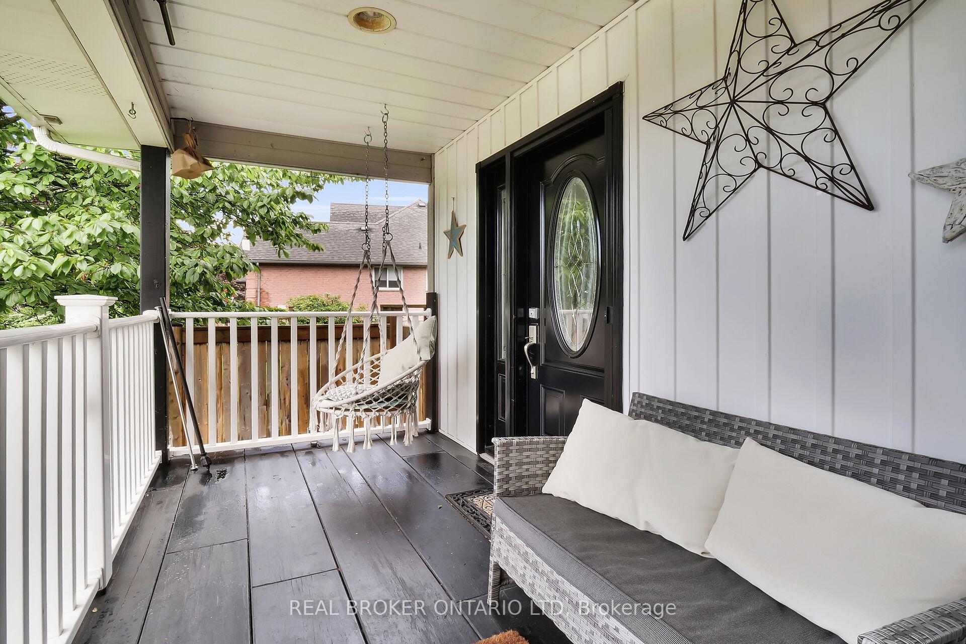 Photo 5 of 301&303 Frances Street, Central Elgin, Rural Central Elgin — HOMEH