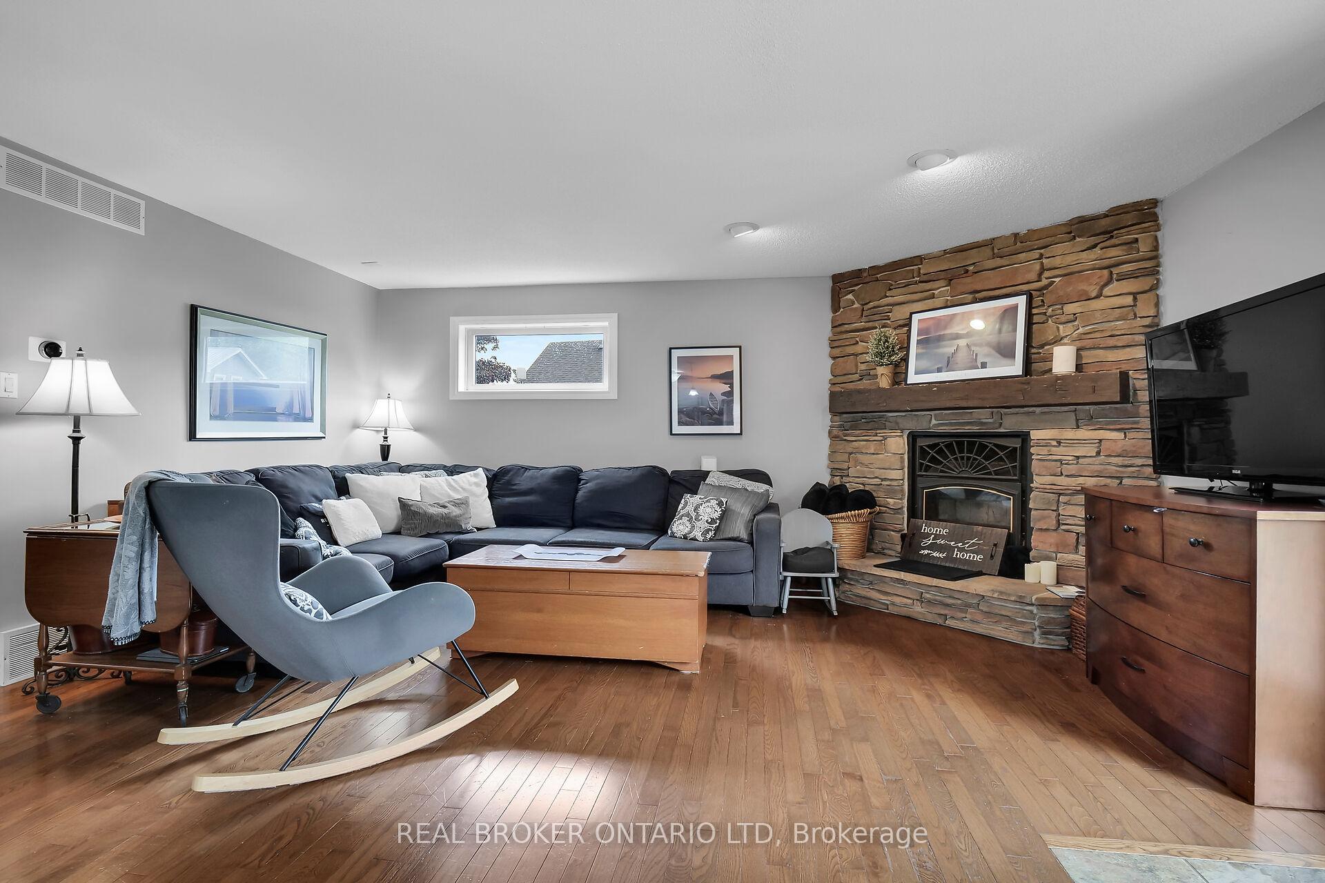 Photo 11 of 301&303 Frances Street, Central Elgin, Rural Central Elgin — HOMEH