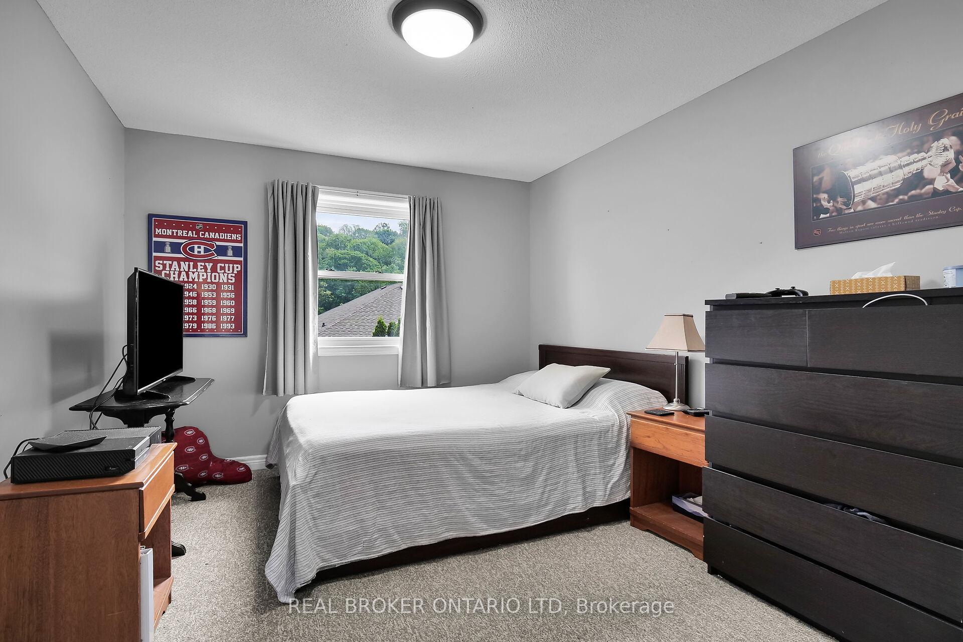 Photo 21 of 301&303 Frances Street, Central Elgin, Rural Central Elgin — HOMEH